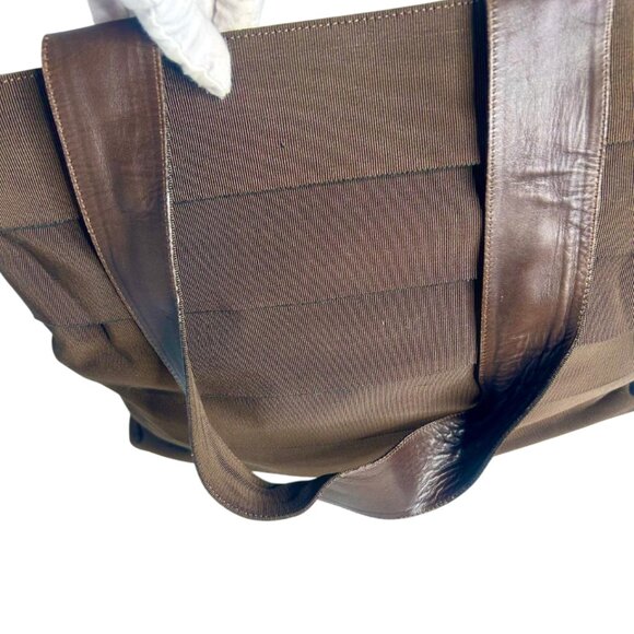 💎✨STUNNING✨💎AUTHENTIC Ferragamo Vara Tote bag - Picture 6 of 15